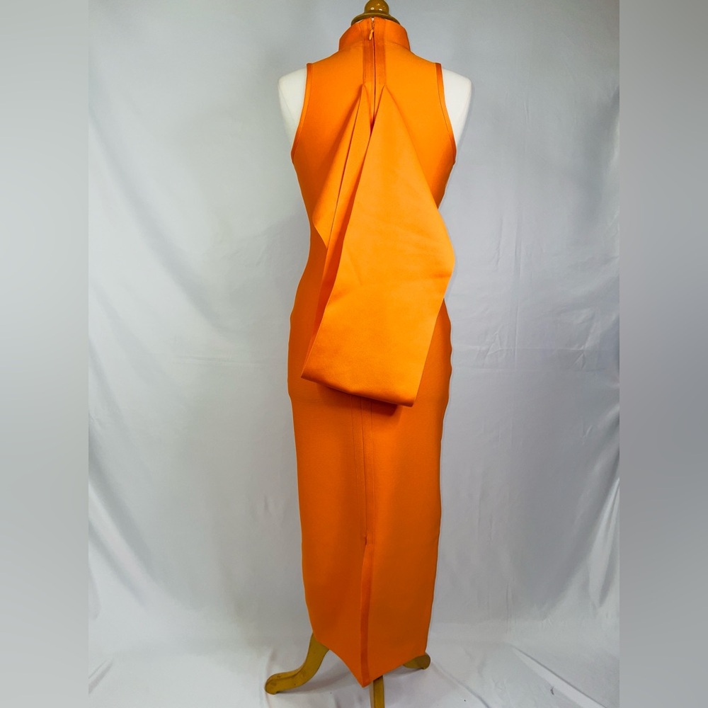 Orange long and sleeveless dress